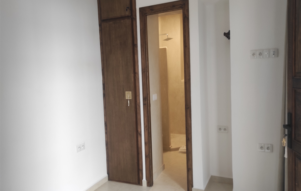 Hamal ROOM