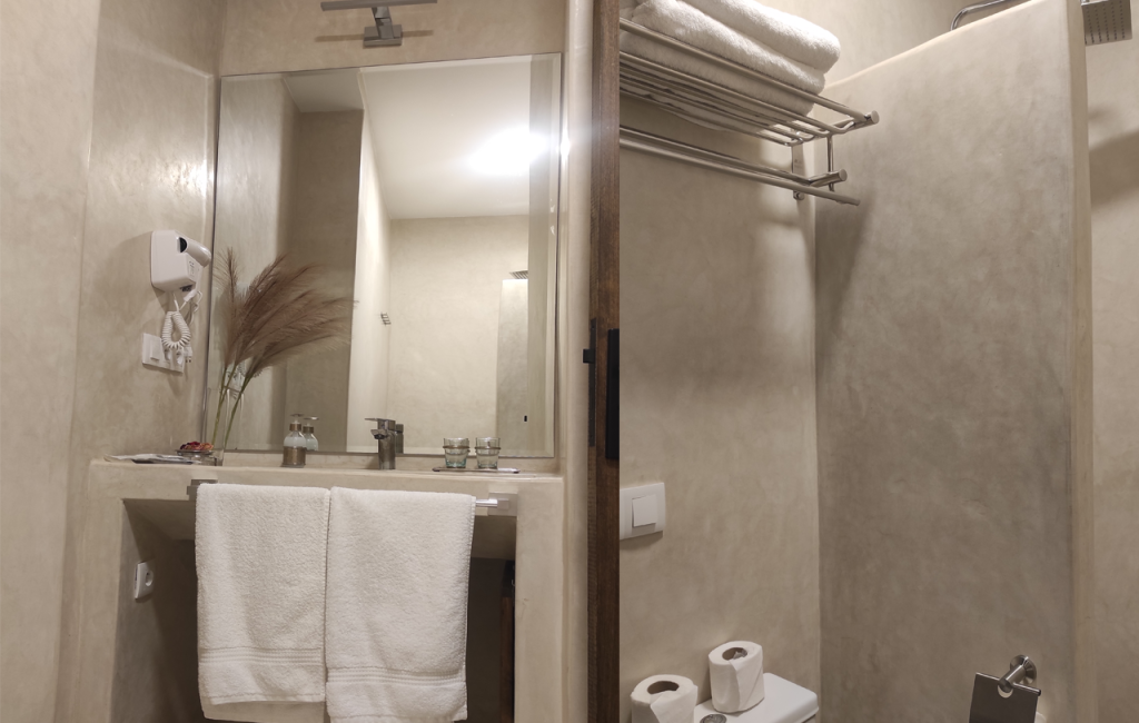 Room Taika 3